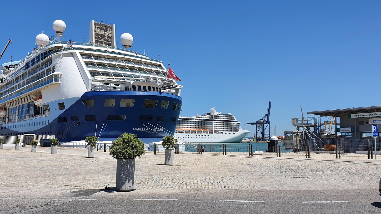 Imágenes del acto de inauguración de la nueva ruta del MSC Orchestra con parada en Cádiz