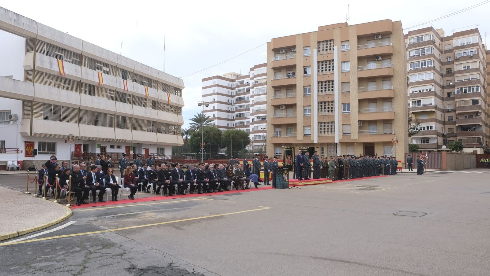 Las imágenes de la toma de posesión del nuevo coronel jefe de la Guardia Civil de Almería