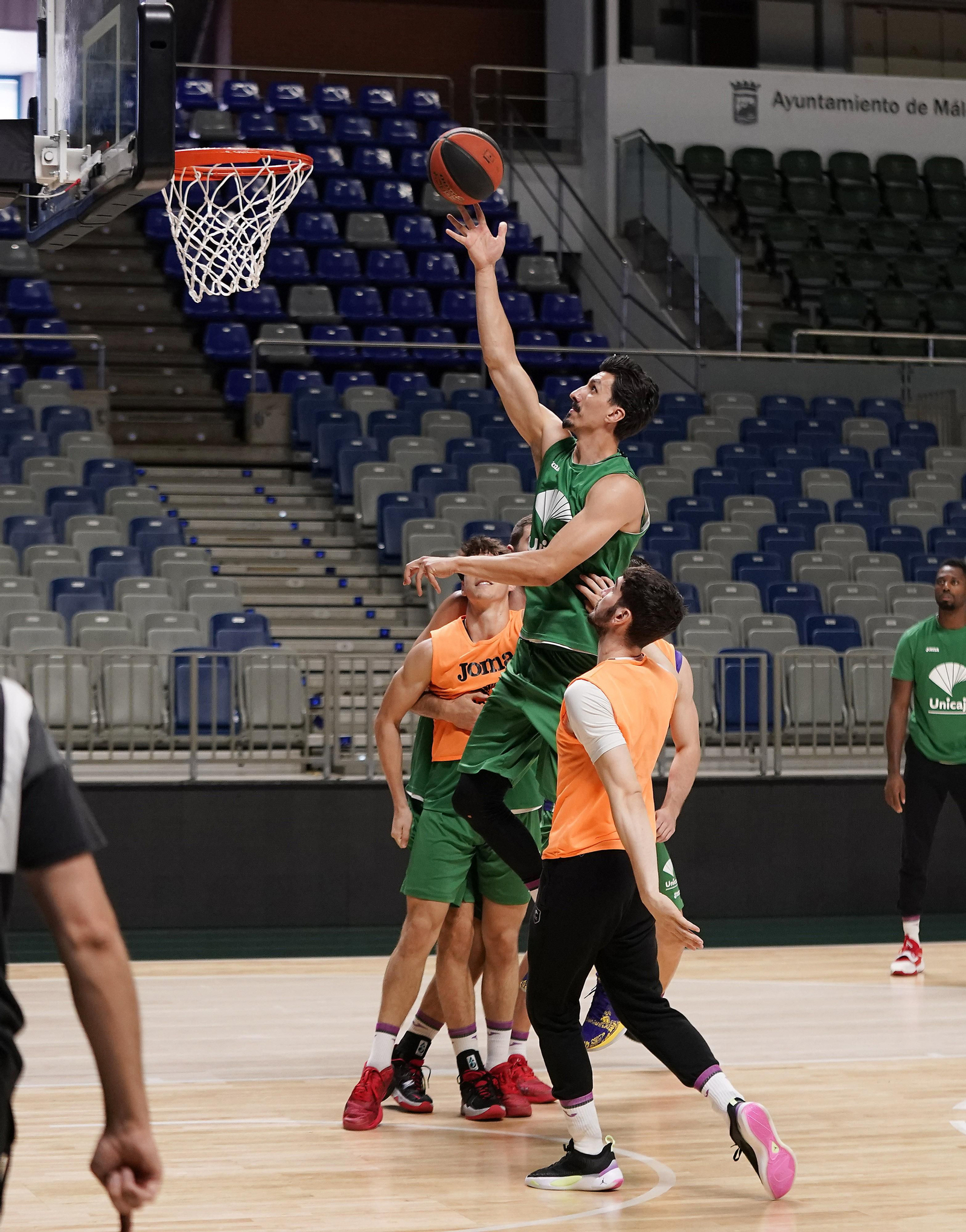 El Unicaja afina su preparación para el play off