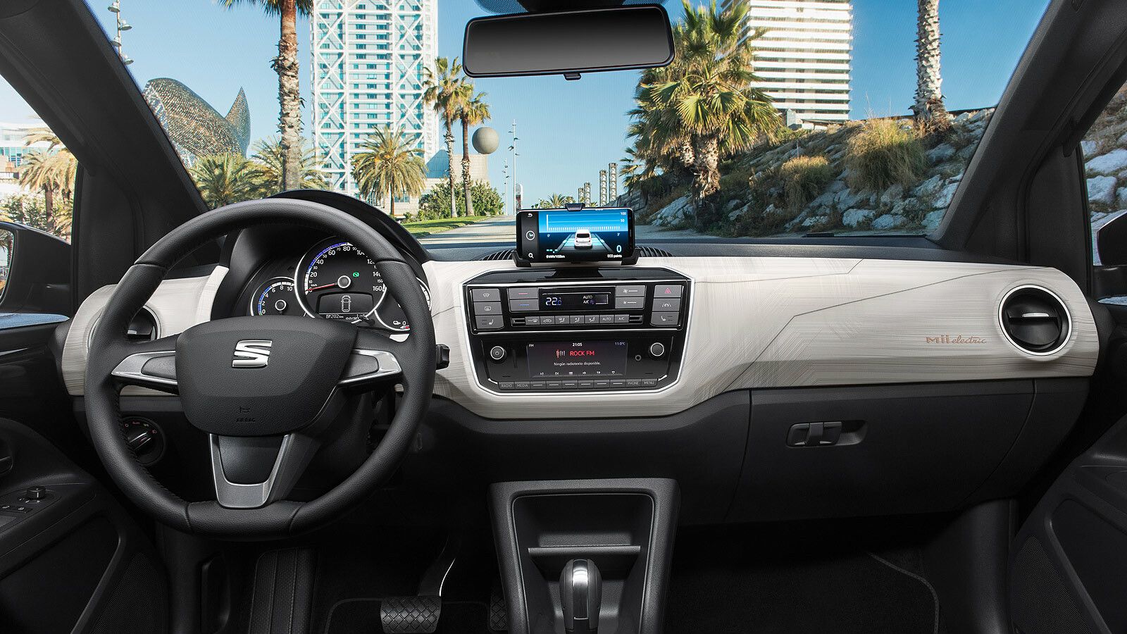 Interior del Seat Mii electric.