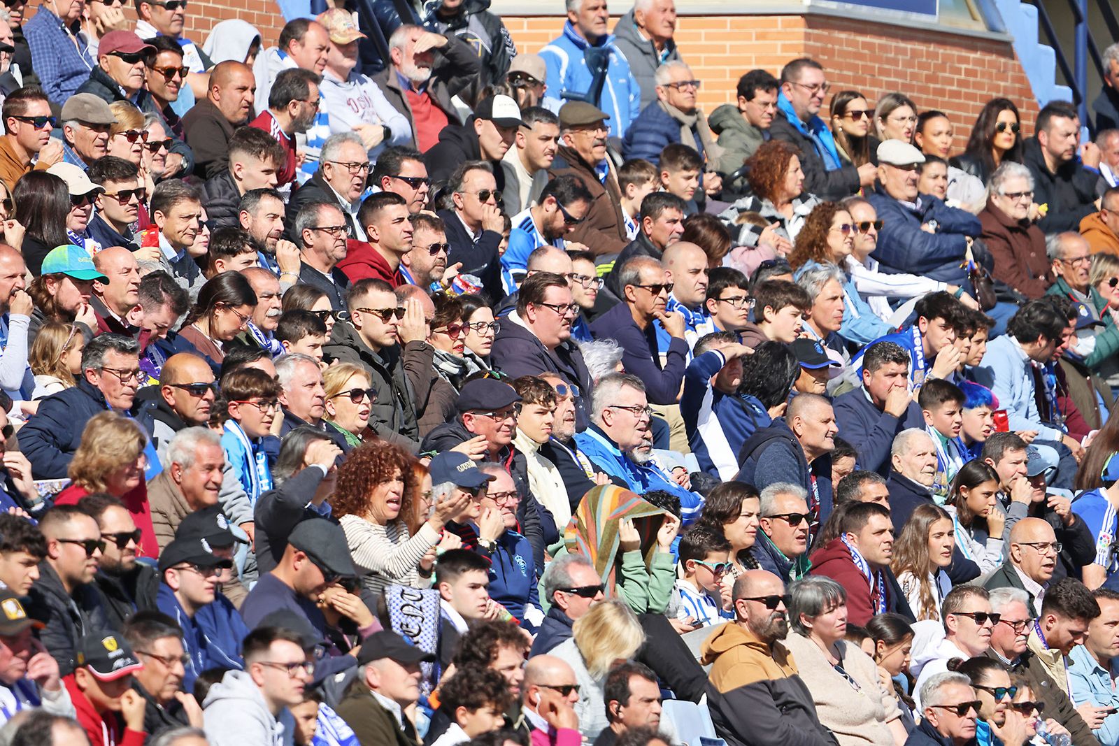 Ambiente en las gradas del Recreativo de Huelva vs AD Ceuta FC