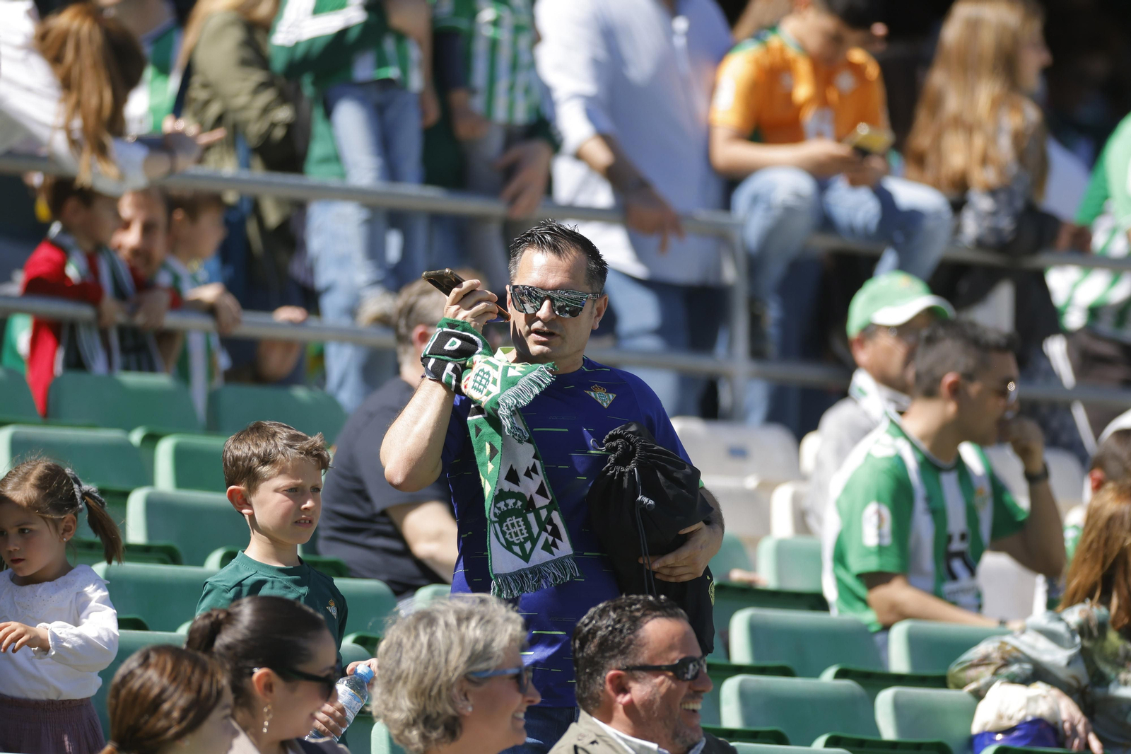 Búscate en las fotos del Betis-Mallorca