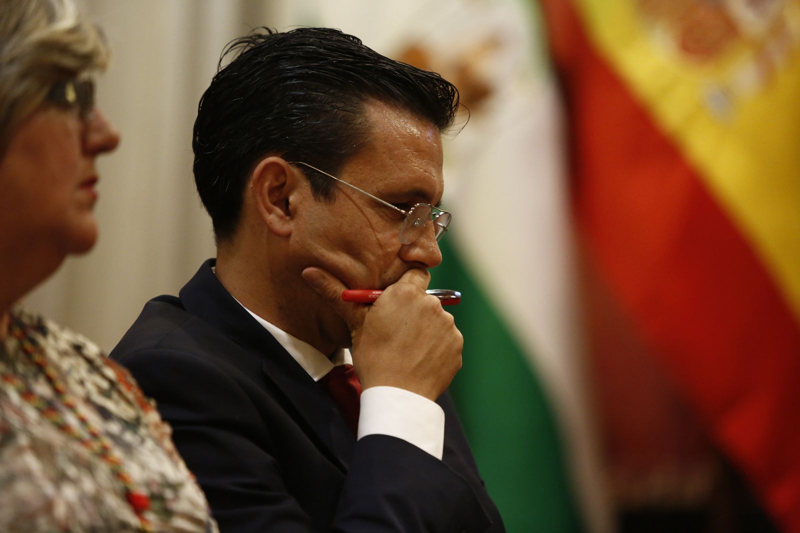 Las imágenes de la jornada de constitución del Ayuntamiento de Granada