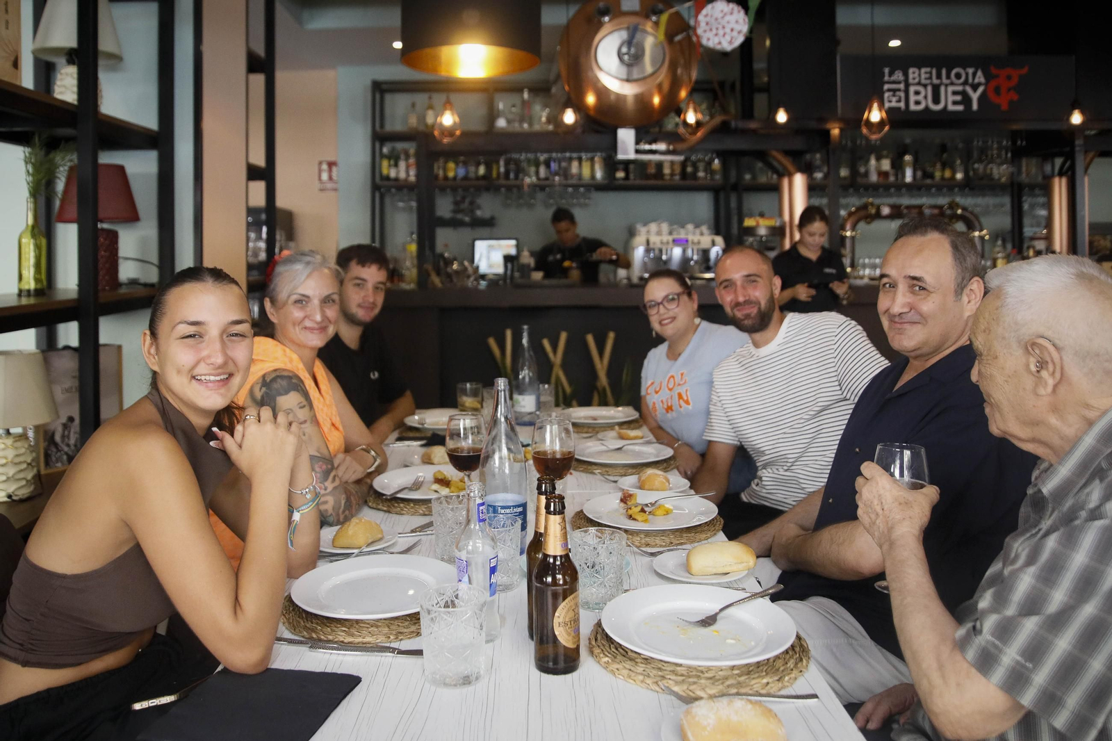 Las imágenes de la feria del mediodía en "La bellota y el buey"