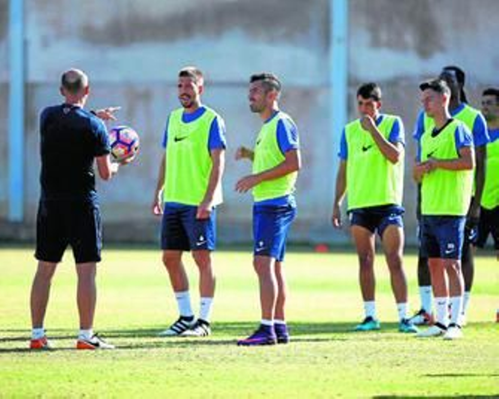 Recio, que volverá al once, en el entrenamiento de ayer.