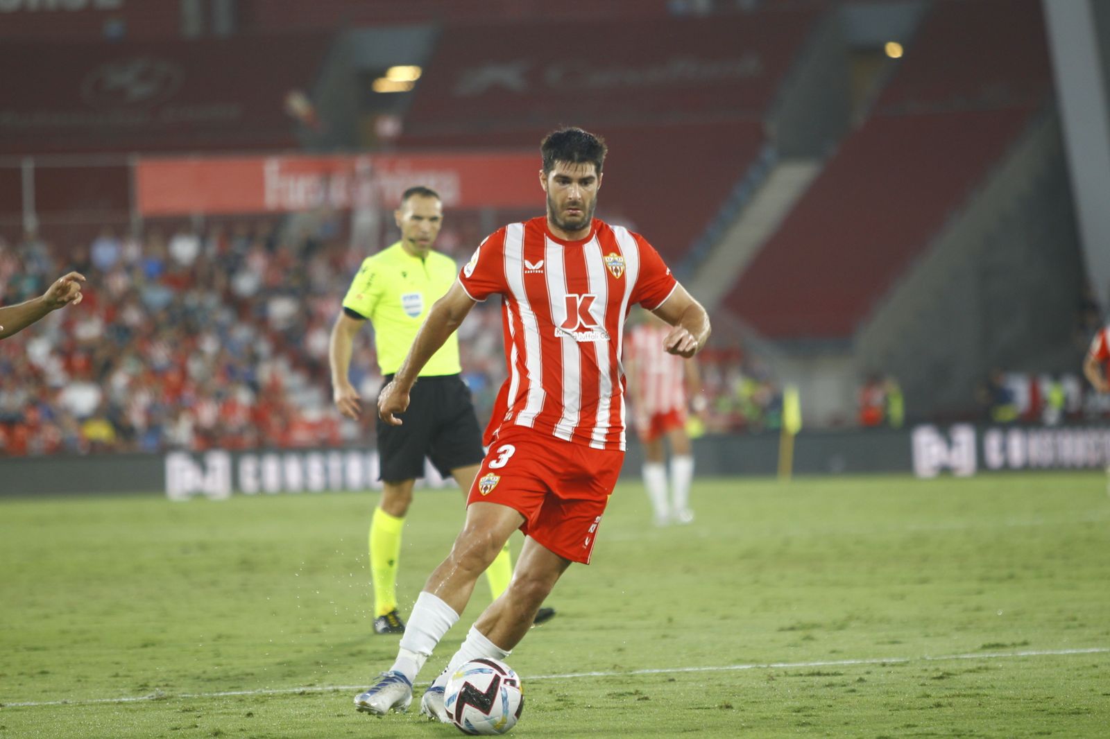 Imágenes del partido de fútbol U.D. Almería-Girona F.C.