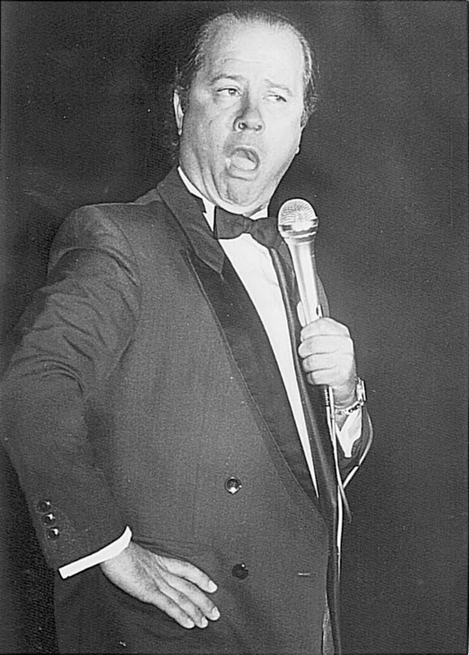 El humorista Arévalo en una actuación a principios de los 90