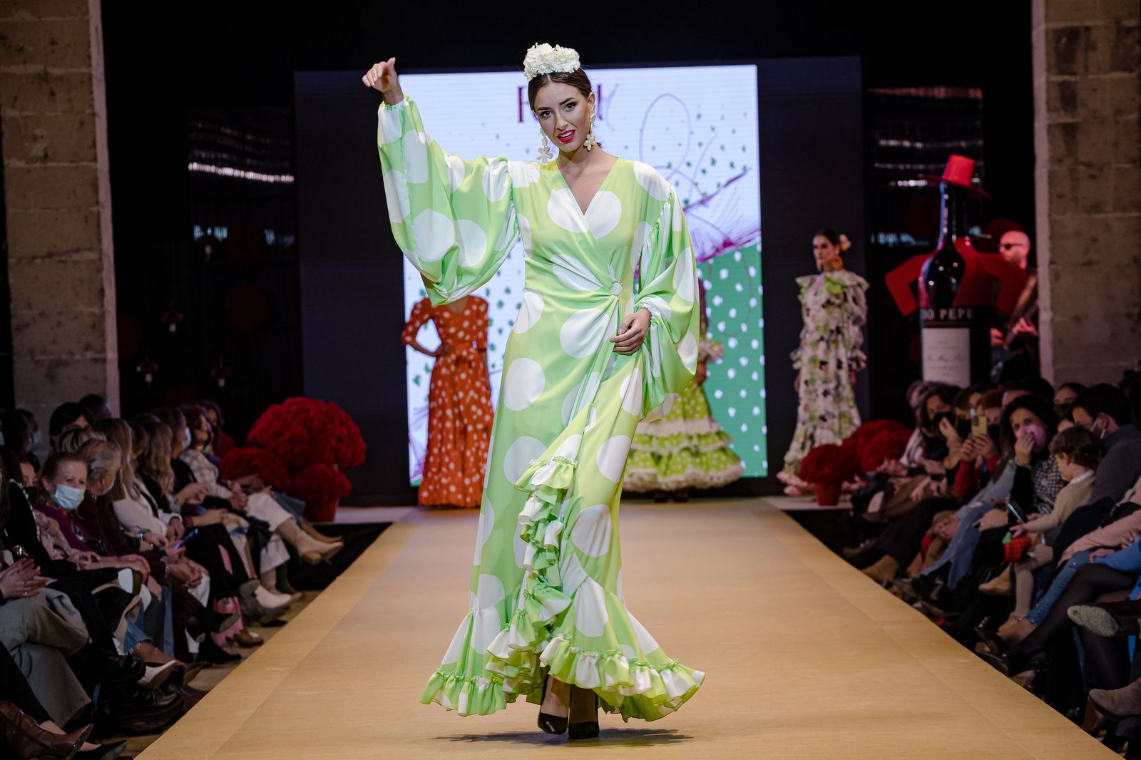 El desfile de Rocío Segovia en la Pasarela Flamenca de Jerez, todas las fotos