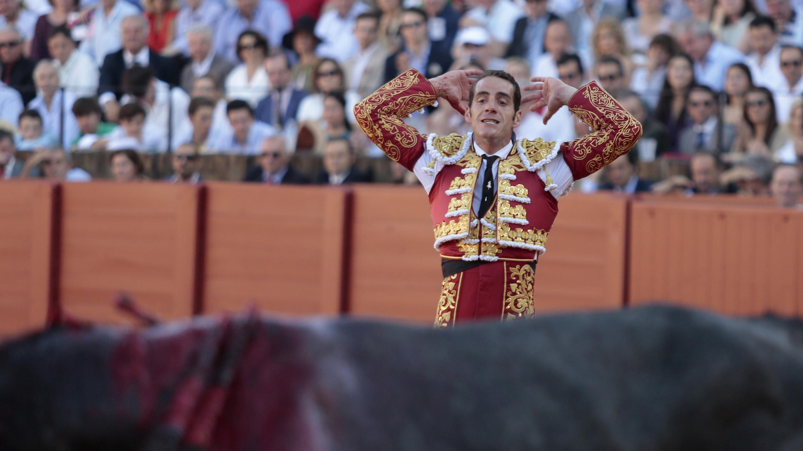 Las imágenes de la corrida de Los Miura