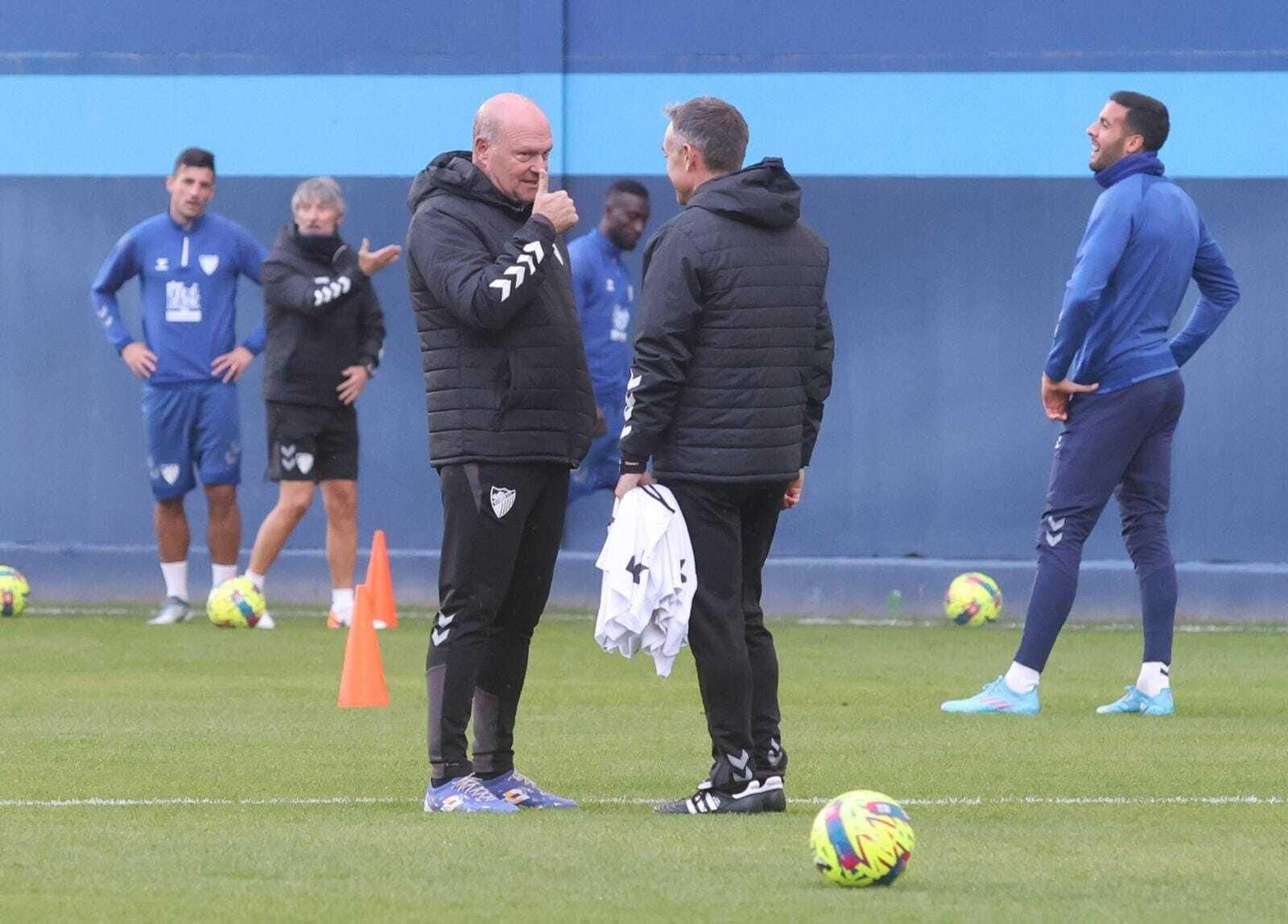 Las fotos del entrenamiento con Pepe Mel al frente