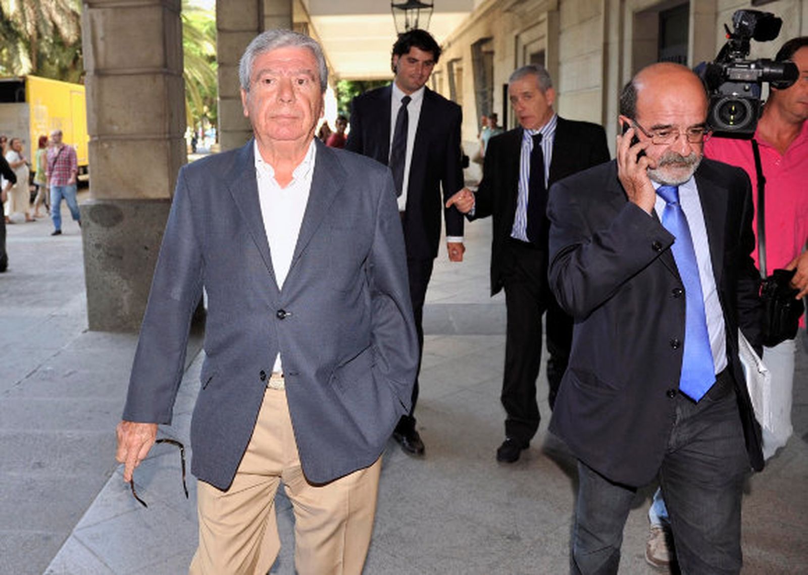 Corcuera no recurre la condena de 300 euros por el incidente de la Feria