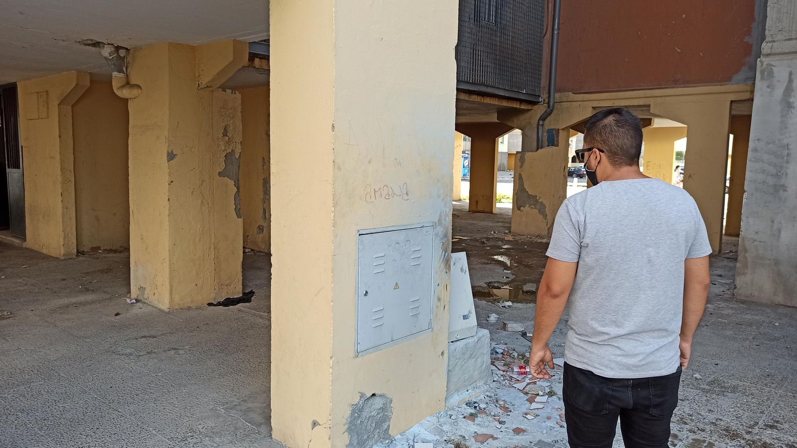 Uno de los cuadros eléctricos que ardió recientemente.