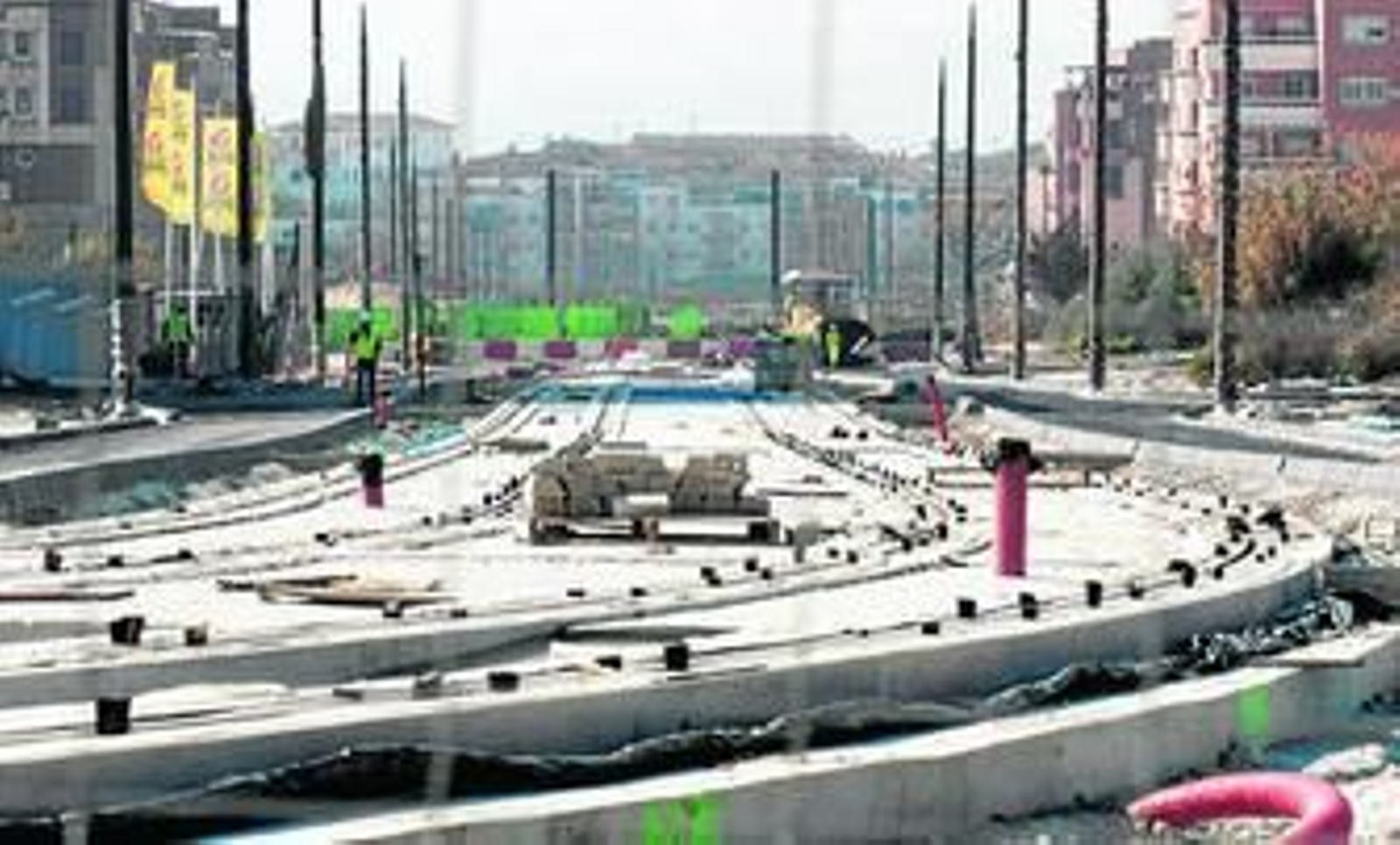 Los tramos de acceso a la ciudad están más avanzados, pero los urbanos se encuentran prácticamente sin obreros.