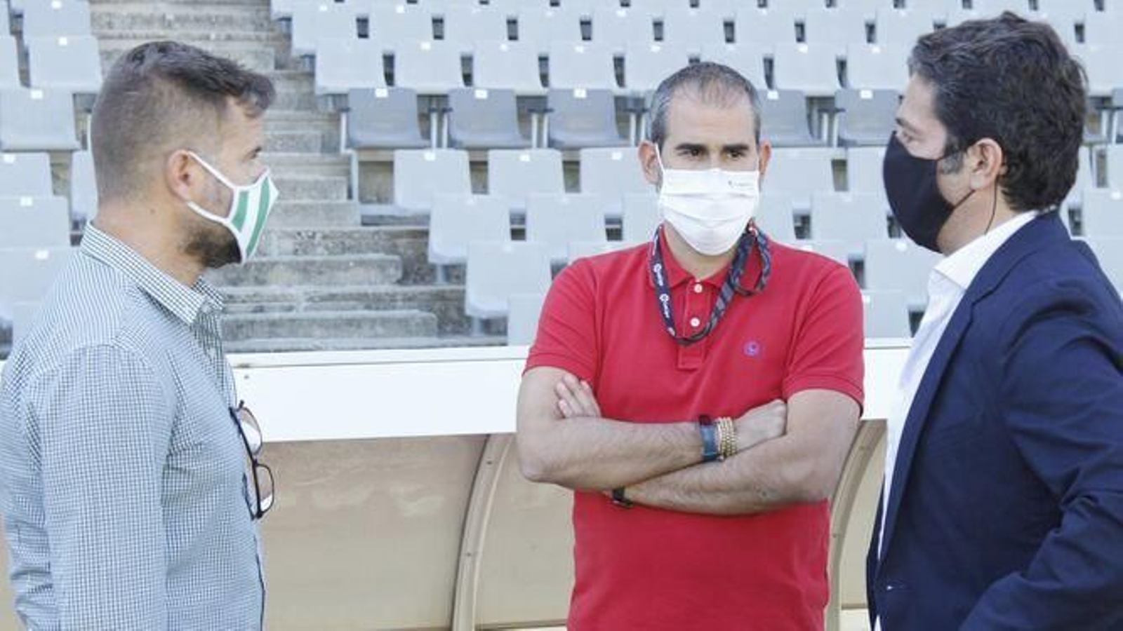 Rafa Sánchez, en el centro de la imagen, junto a David Ortega y Antonio Palacios.