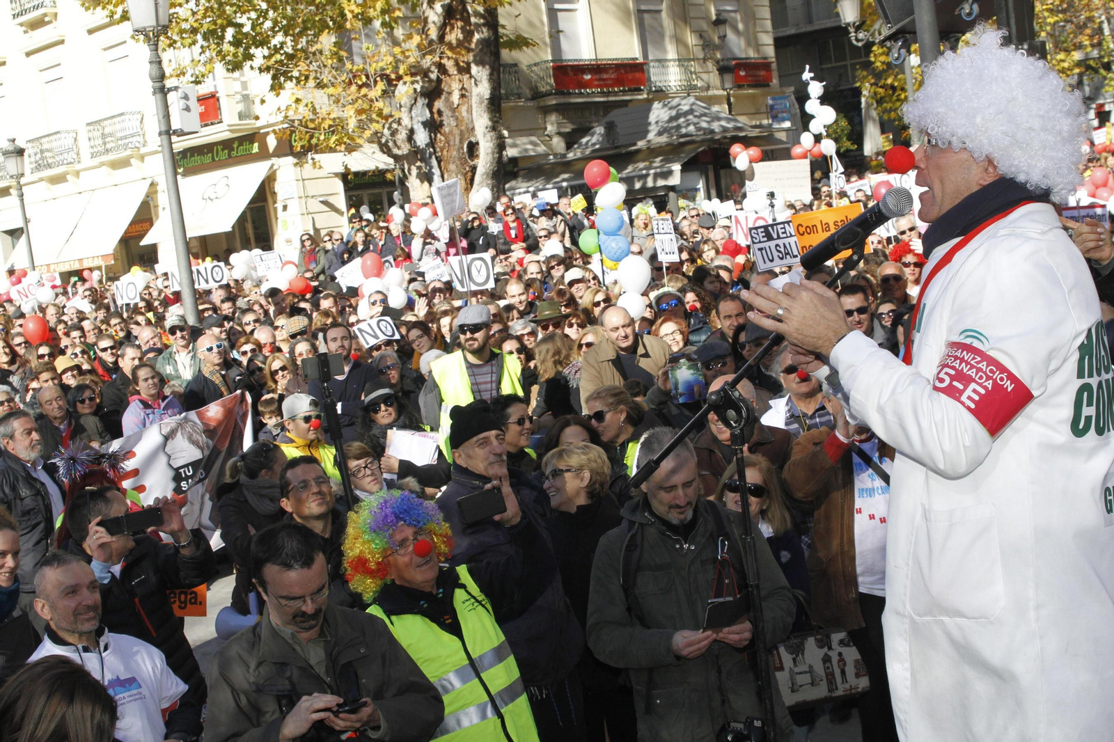 La marea blanca, en Granada