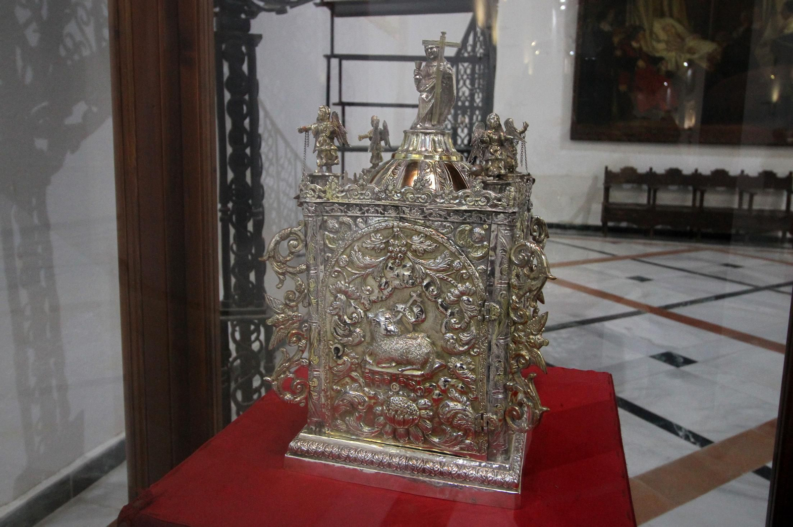 La inauguración de la exposición 'Arcipreste de Huelva, San Manuel González', en imágenes