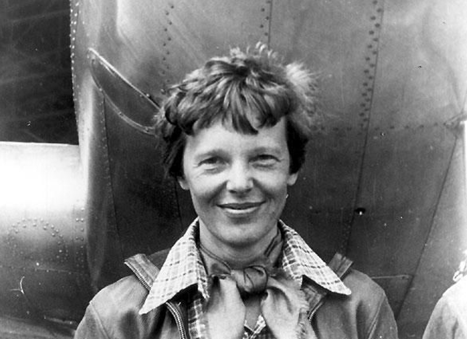 Una expedición buscará esclarecer la muerte de la aviadora Amelia Earhart