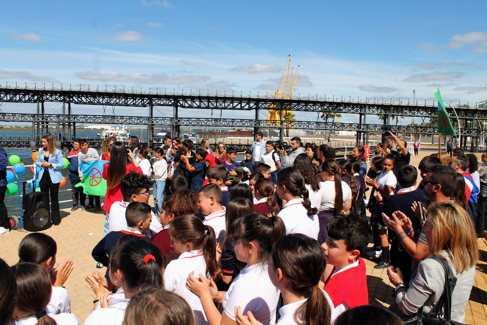 Acto conmemorativo de Día Internacional del Pueblo Gitano, en imágenes