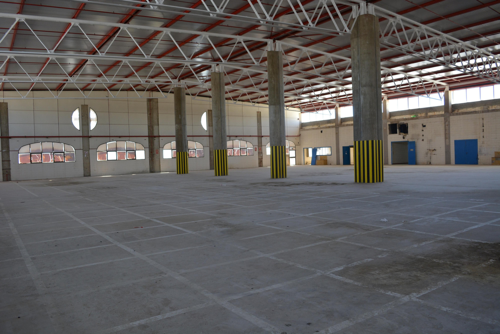 Así es el complejo de Altadis en la Zona Franca de Cádiz