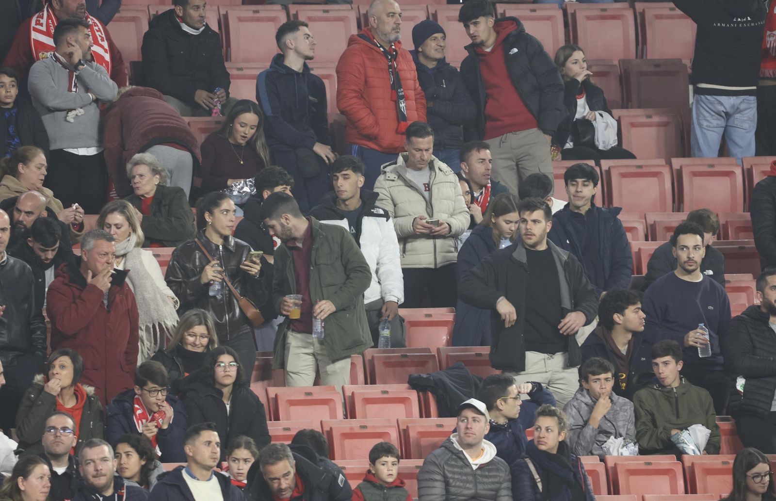 Búscate en el partido Sevilla Valencia