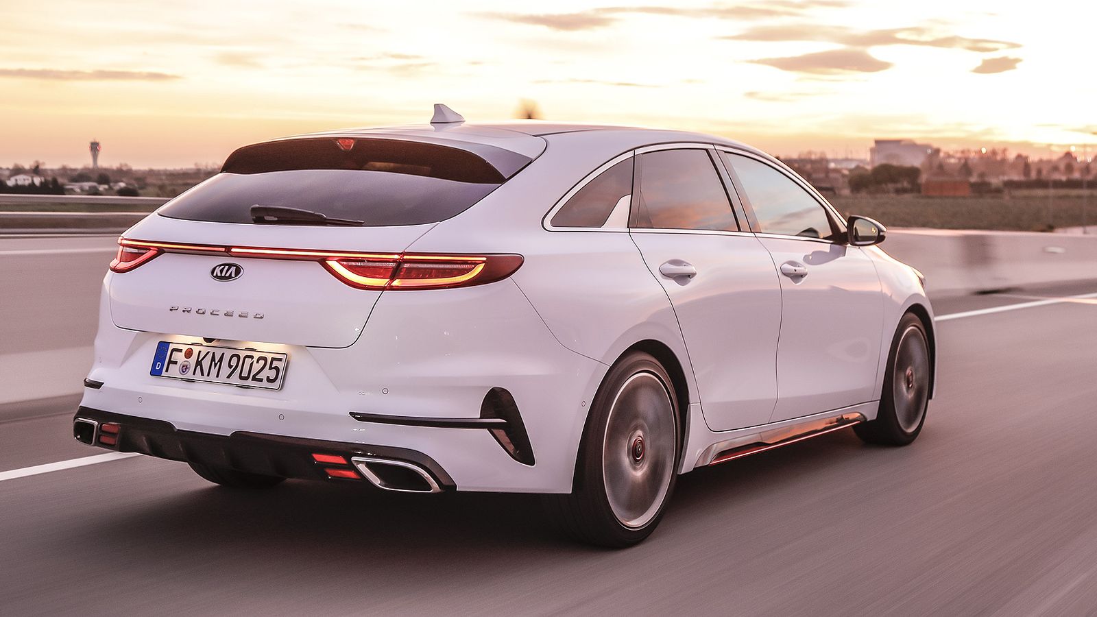 Nuevo Kia Proceed 2019.