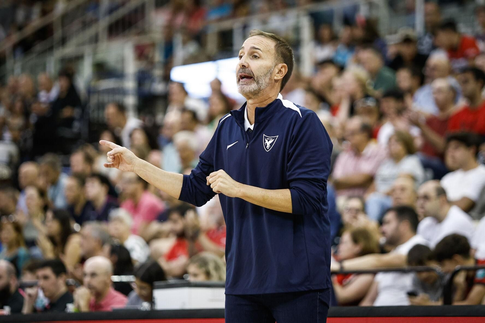 Las imágenes del partido entre el Covirán Granada y el UCAM Murcia