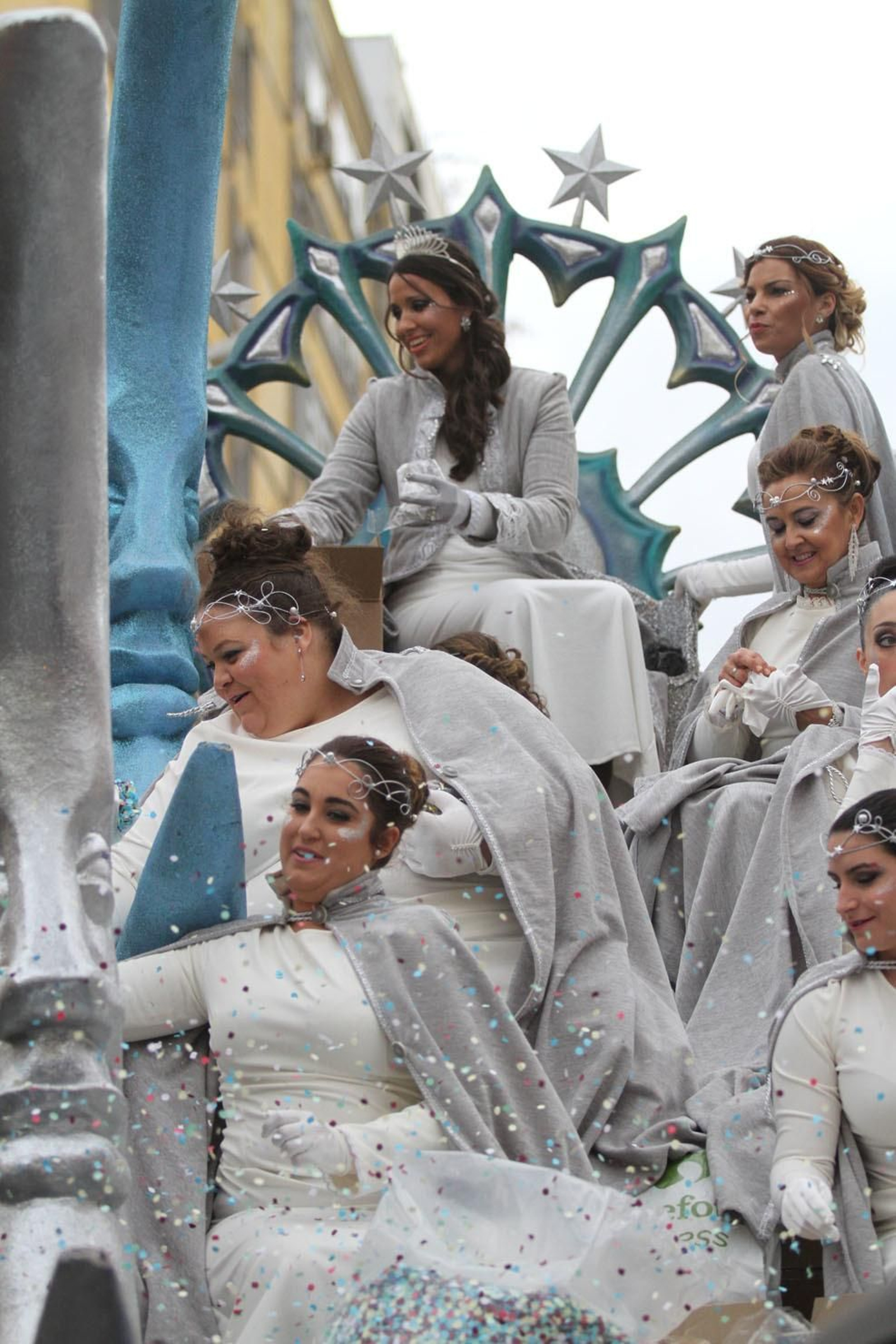 Cabalgata de los Reyes Magos 2018: Melchor, Gaspar y Baltazar adelantan su salida para llenar de ilusión las calles de Huelva