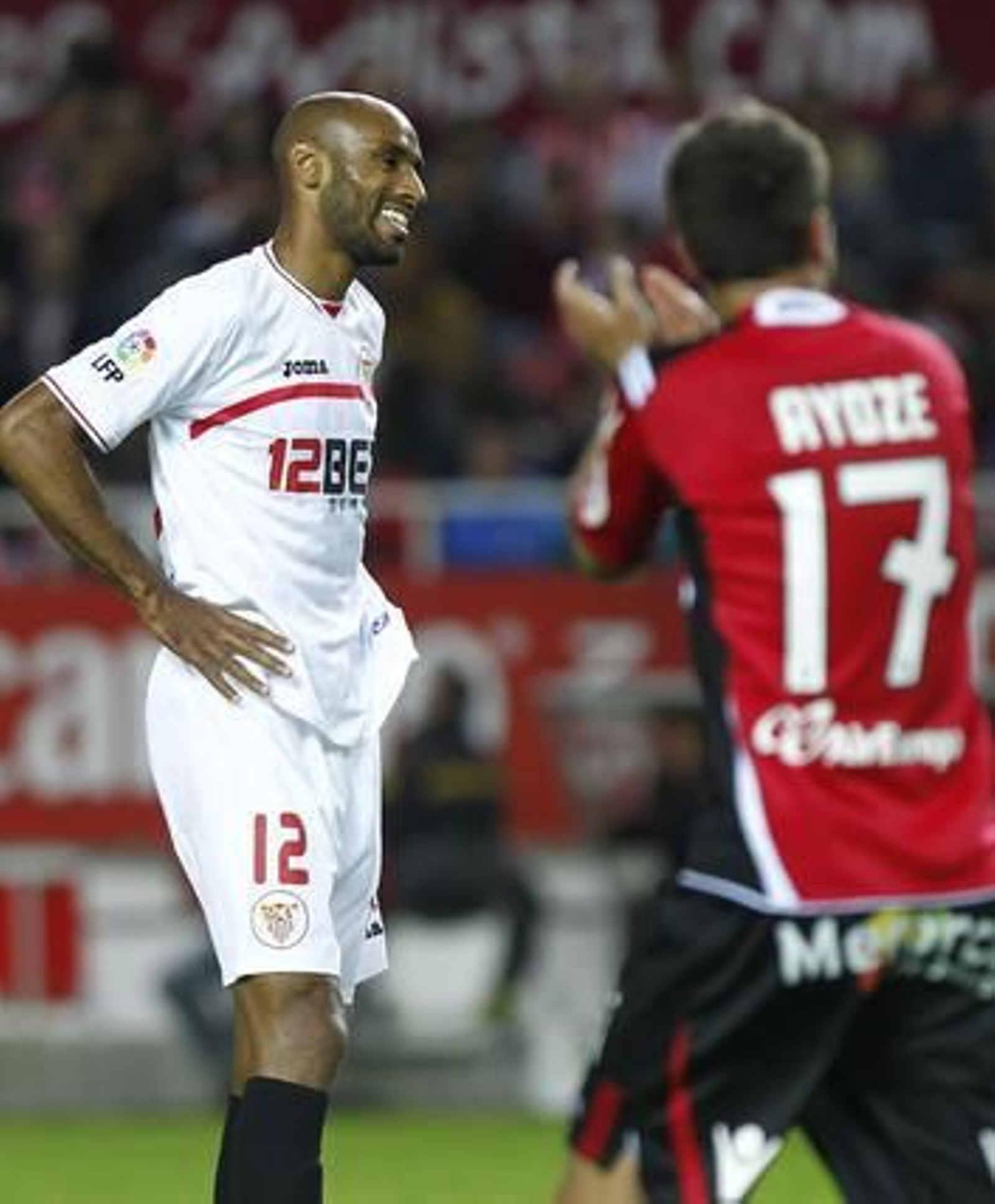 Kanoute se queda "con lo positivo" de 2010