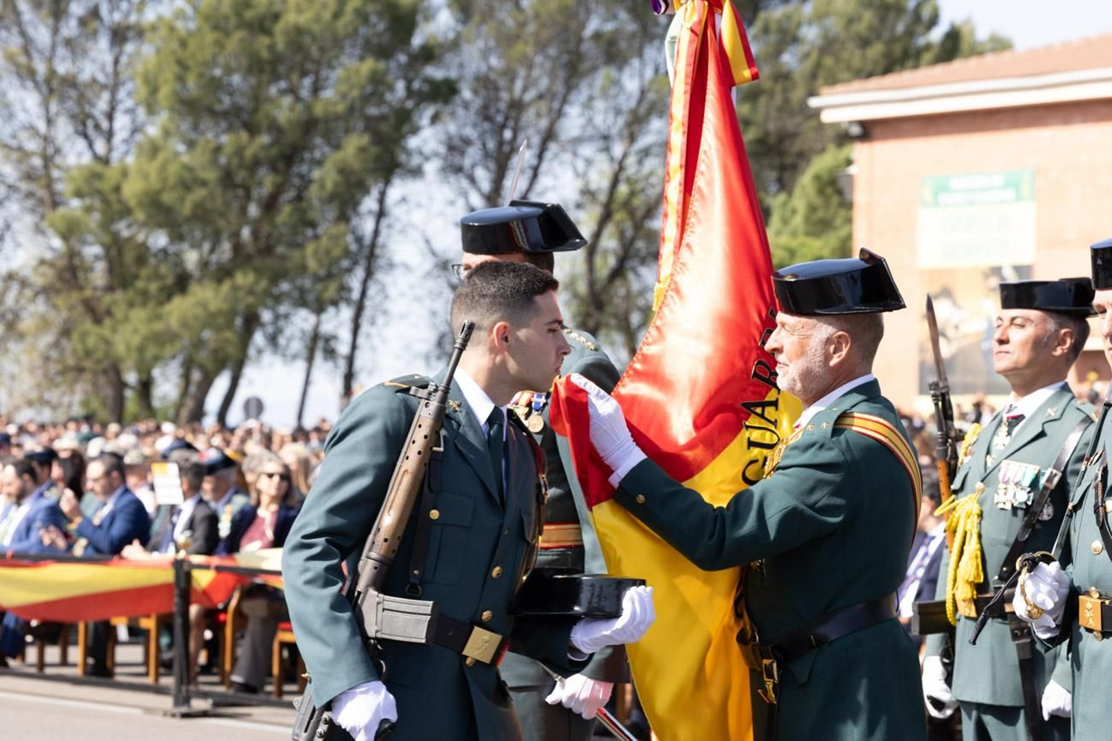 Jura de bandera de la 130ª promoción de guardias civiles de la Academia de Baeza
