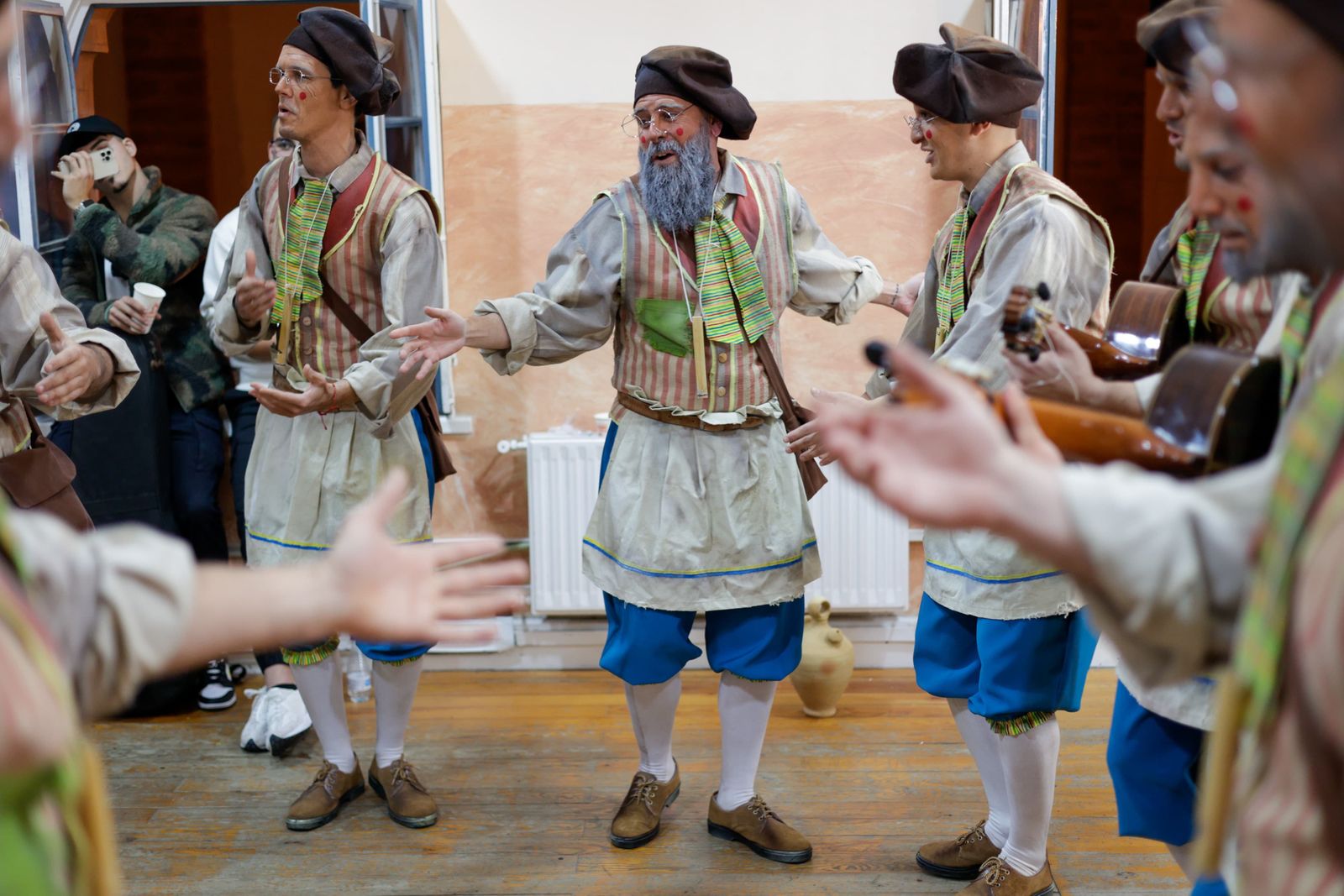 Comparsa 'Los maestros'