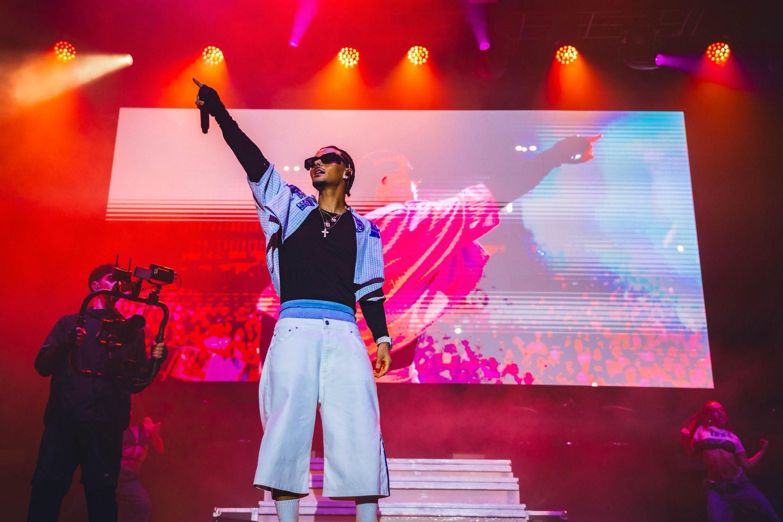 Bahía Sound brilla con la estrella isleña: Abraham Mateo
