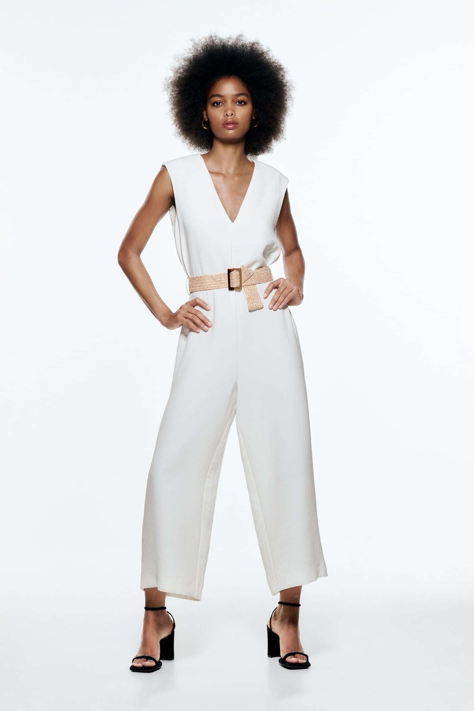 Mono blanco de Zara.