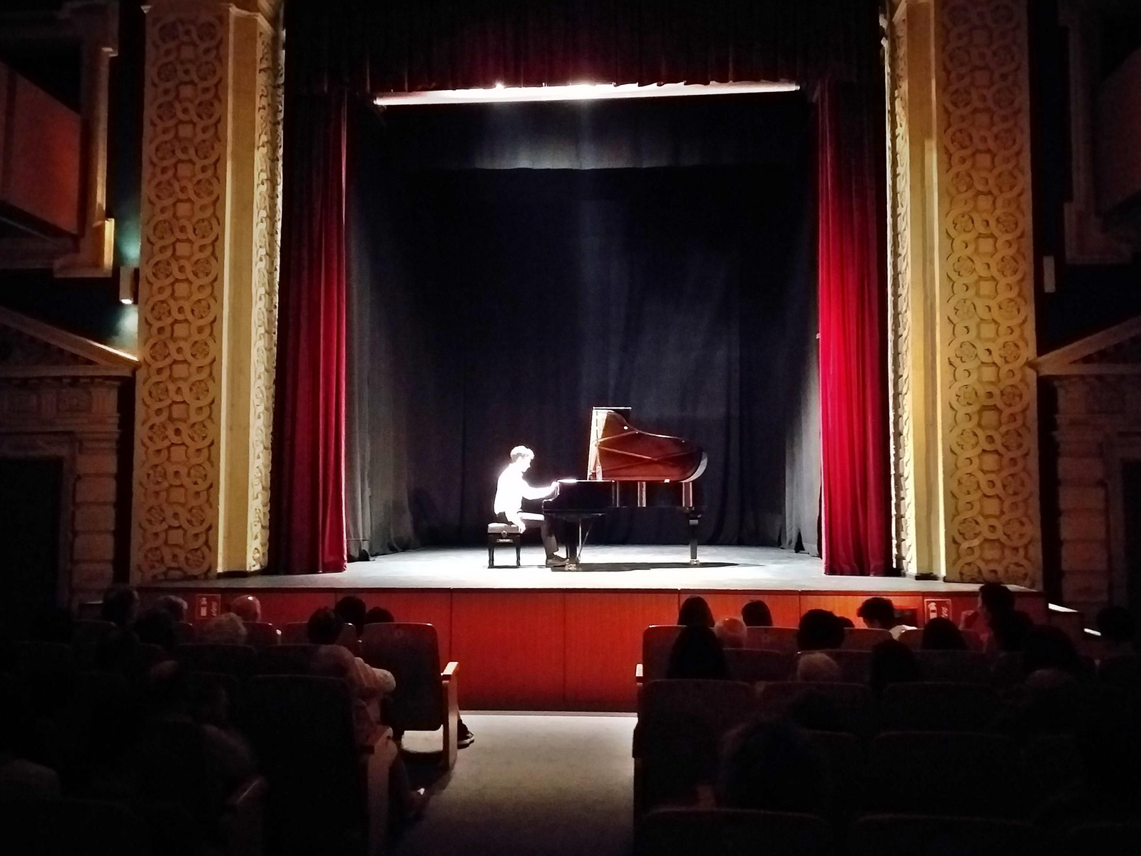 Un momento del concierto de García Oliva. Un momento del concierto de García Oliva.