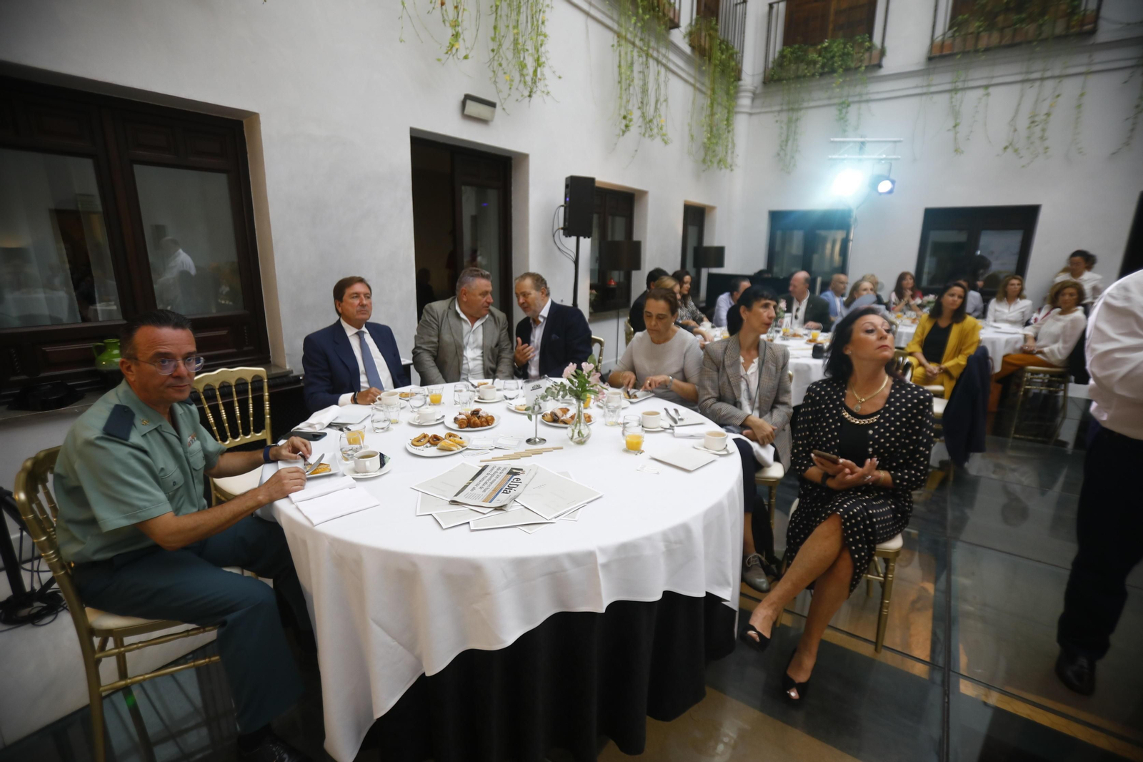 El desayuno-coloquio de El Día con el presidente de Enresa, José Luis Navarro, en imágenes