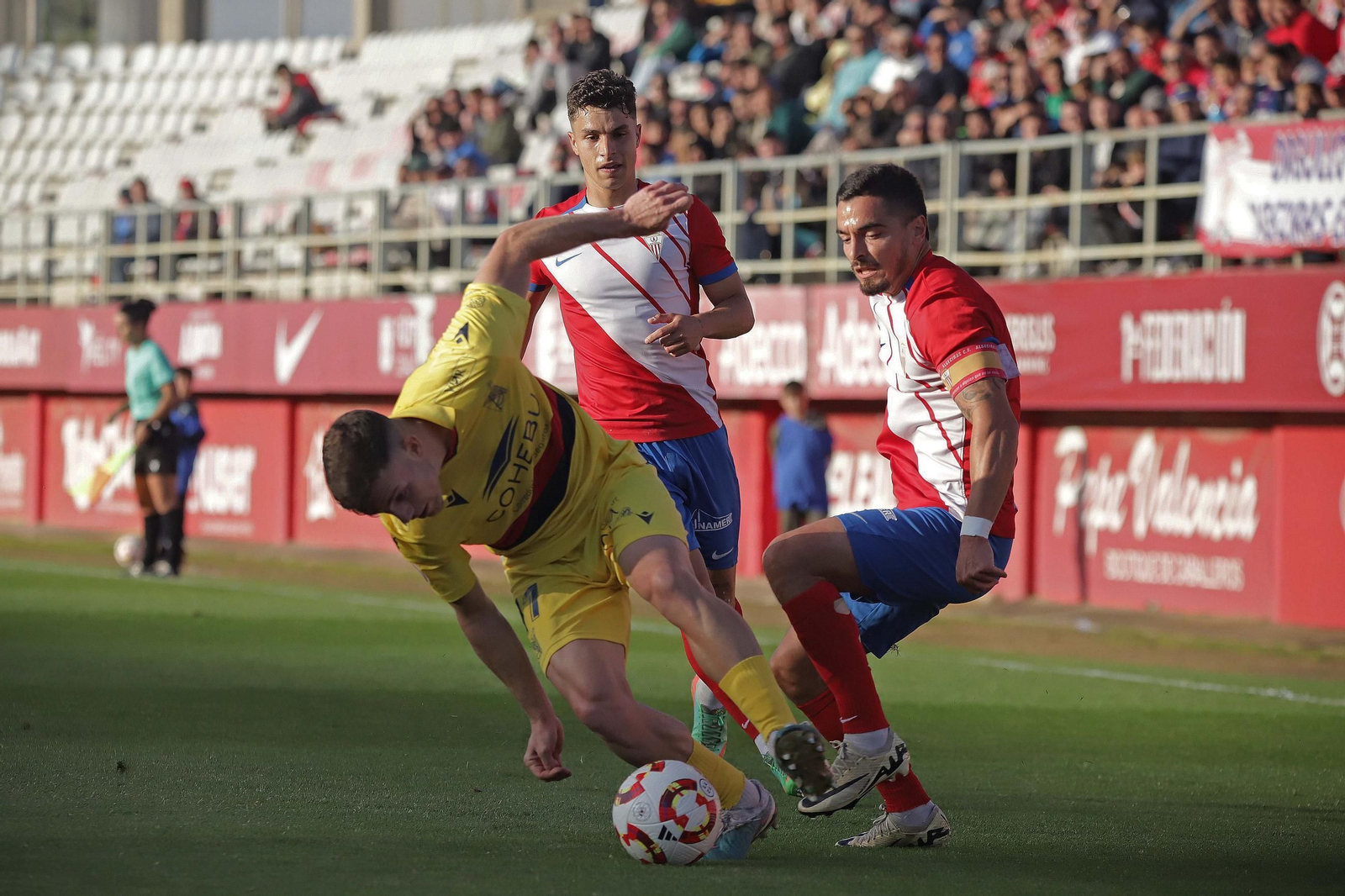 Las mejores fotos del Algeciras - Sanluqueño de Primera Federación