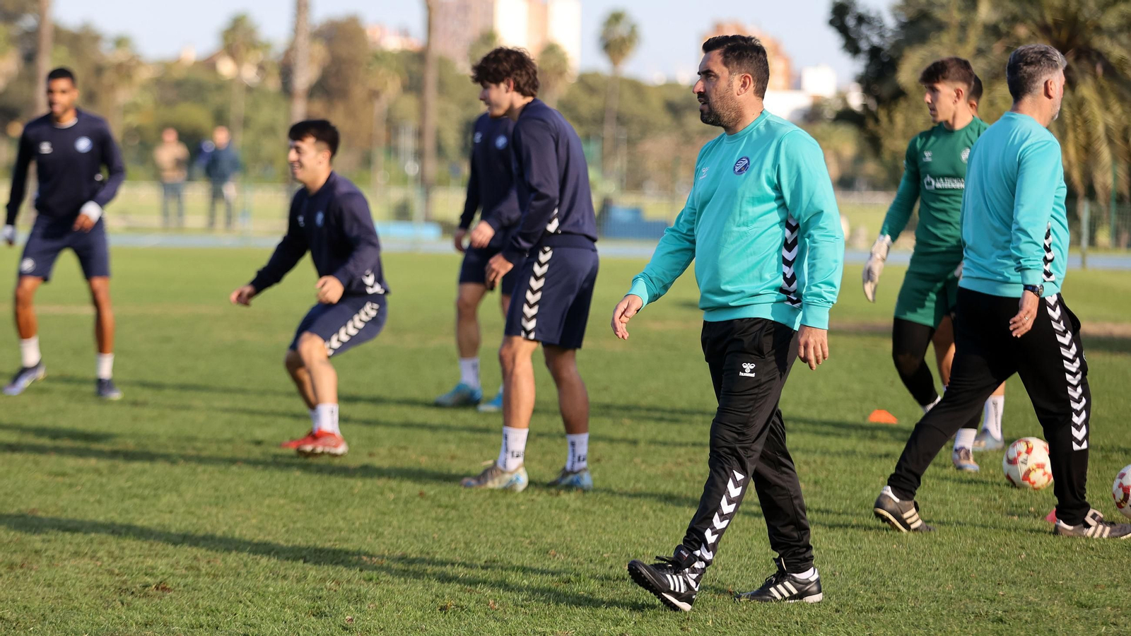 Primer entrenamiento de Antonio Fernández Rivadulla al mando del Xerez DFC