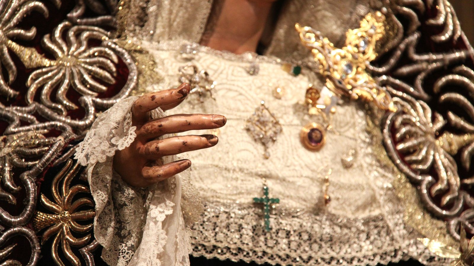 La Virgen del Valle en solemne veneración