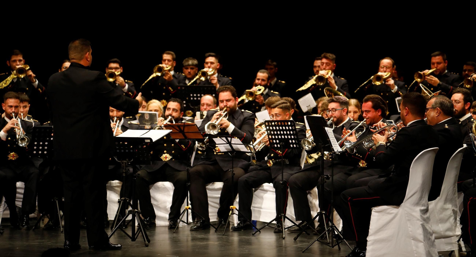 La Agrupación Cristo de Gracia, durante un concierto.