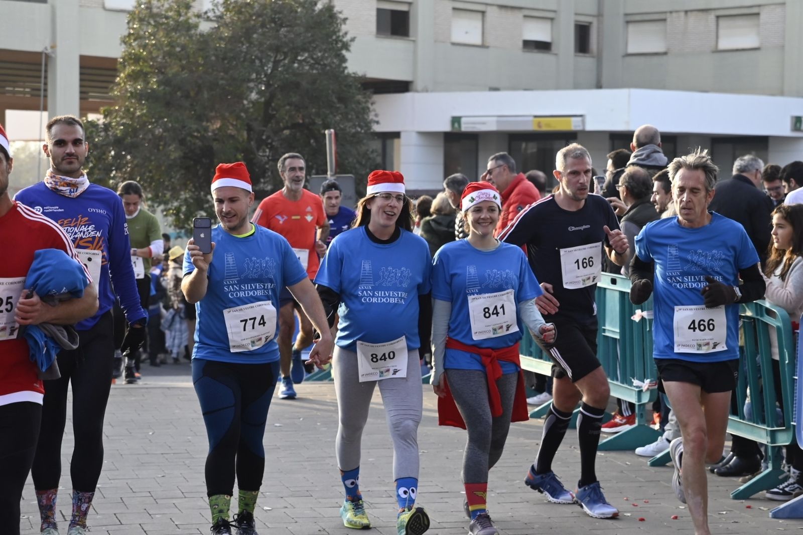 Las mejores  fotos de la San Silvestre Cordobesa 2023