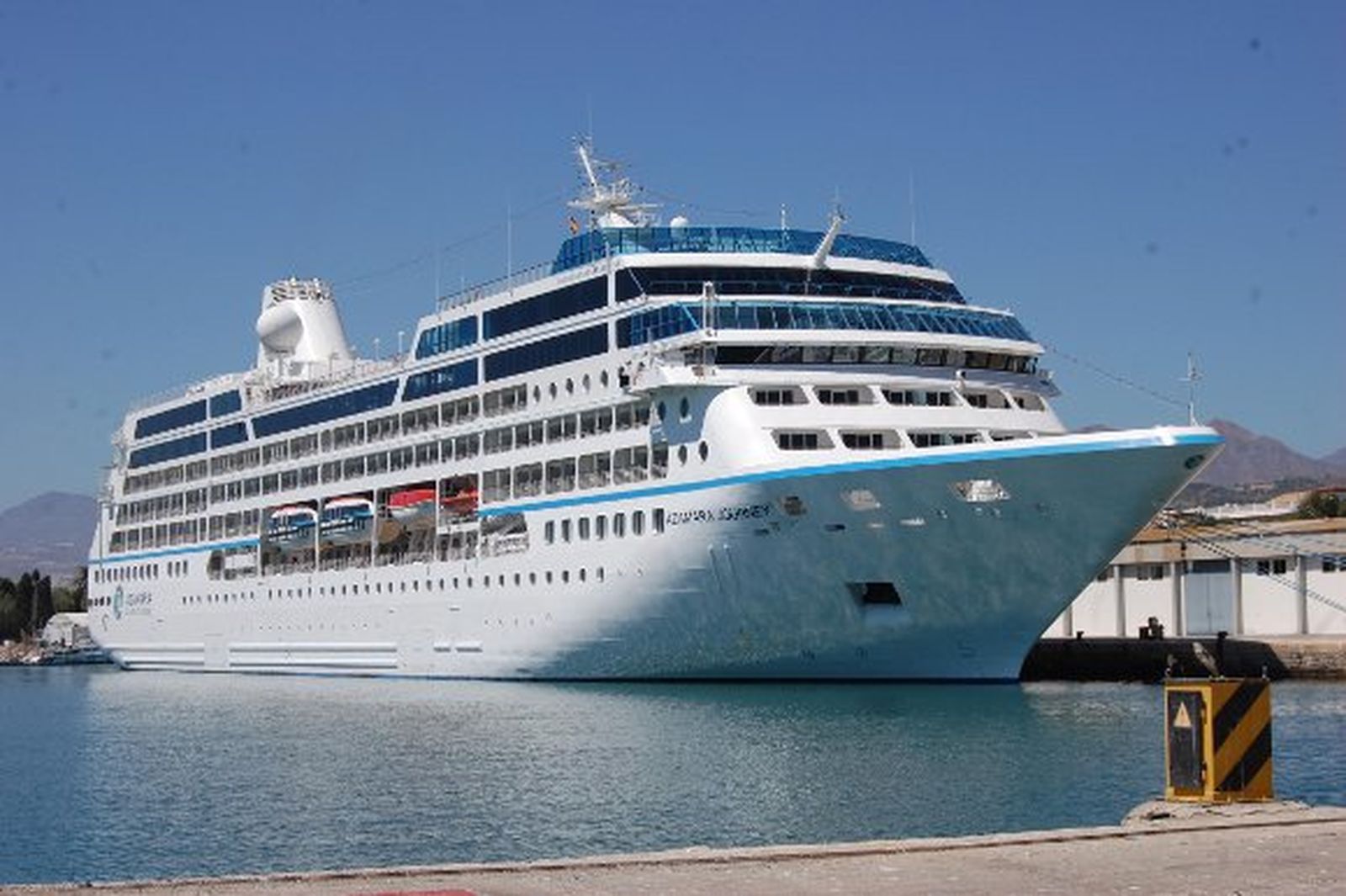 El puerto de Motril recibirá en lo que resta de año 17 cruceros