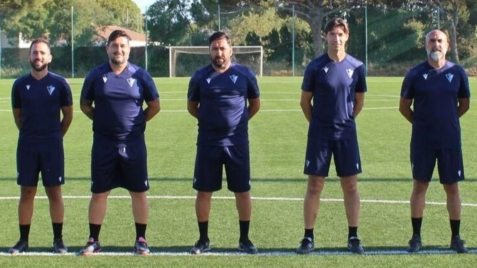 Selu formó parte del cuerpo técnico de Juanma Cruz en el filial amarillo.