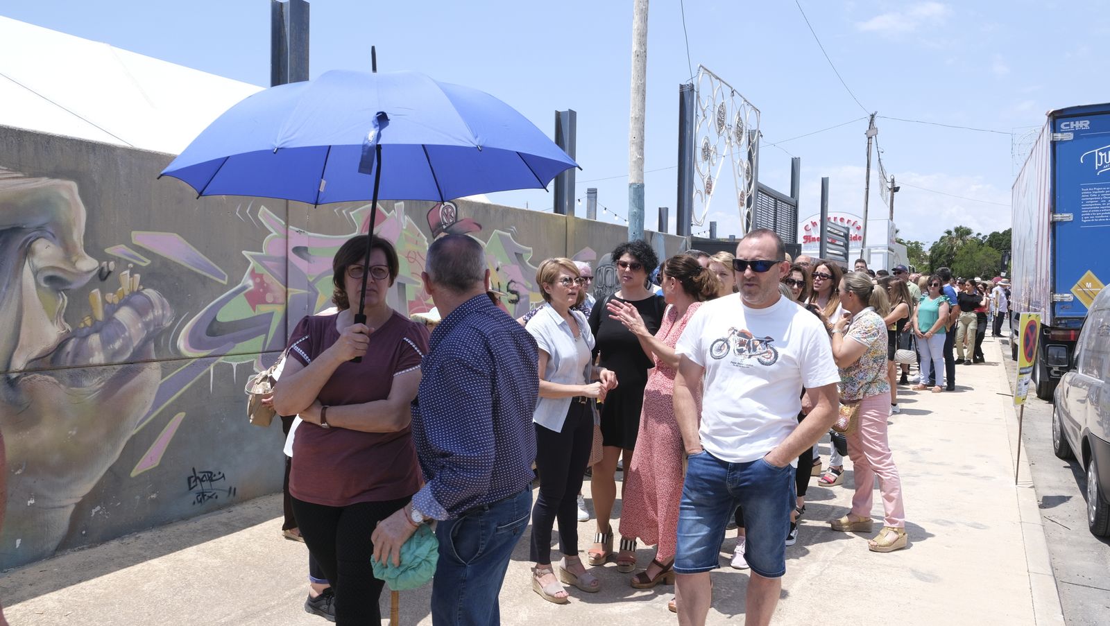 Imágenes de la degustación de huevos fritos con chorizo, en las Fiestas de Santa María del Águila