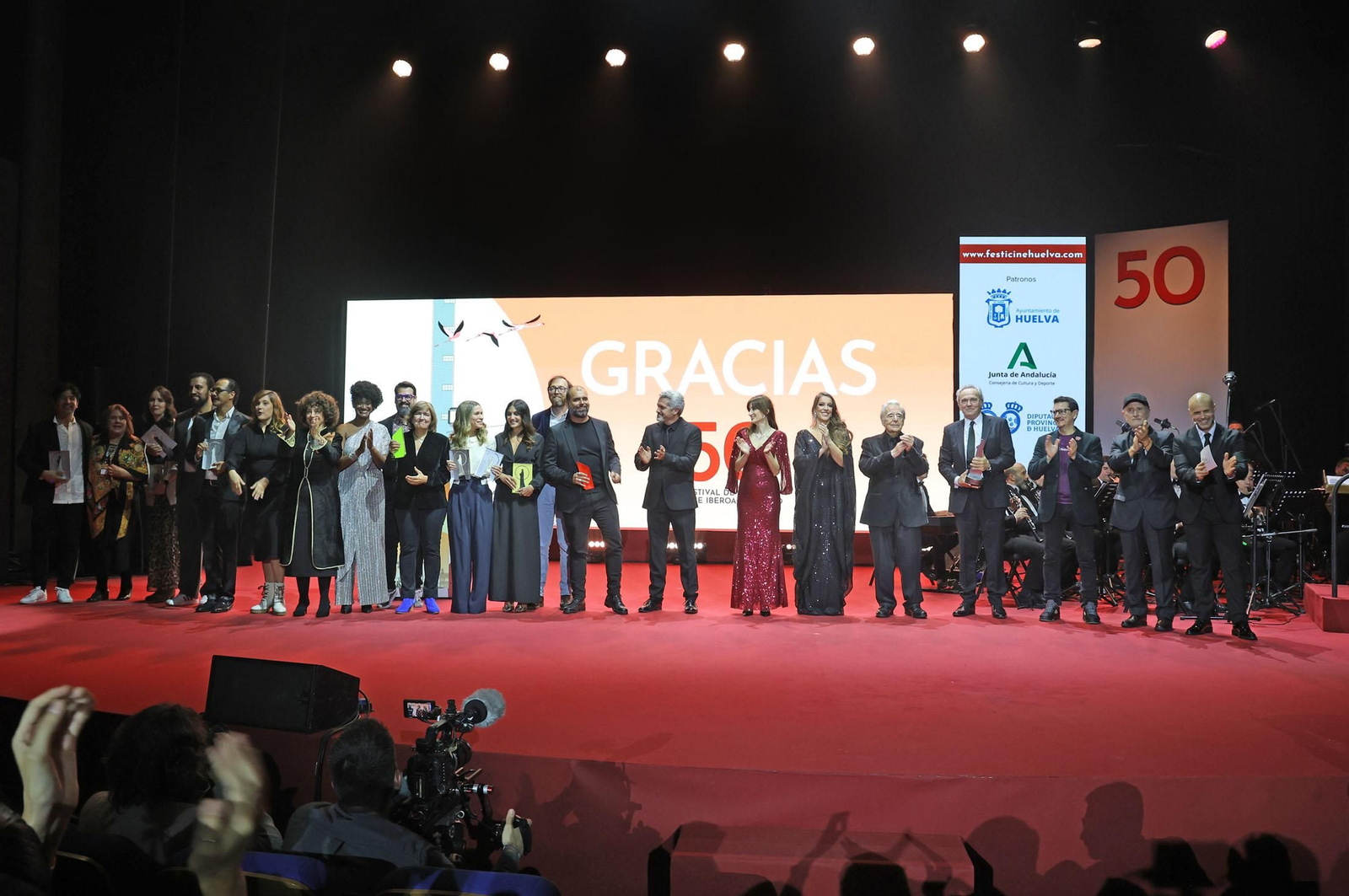 Imágenes de la gala de clausura de la 50 edición del Festival de Huelva Cine Iberoamericano con la entrega del Colón de Oro a la película 'Retrato de um certo oriente' y el Premio Ciudad de Huelva al actor José Coronado