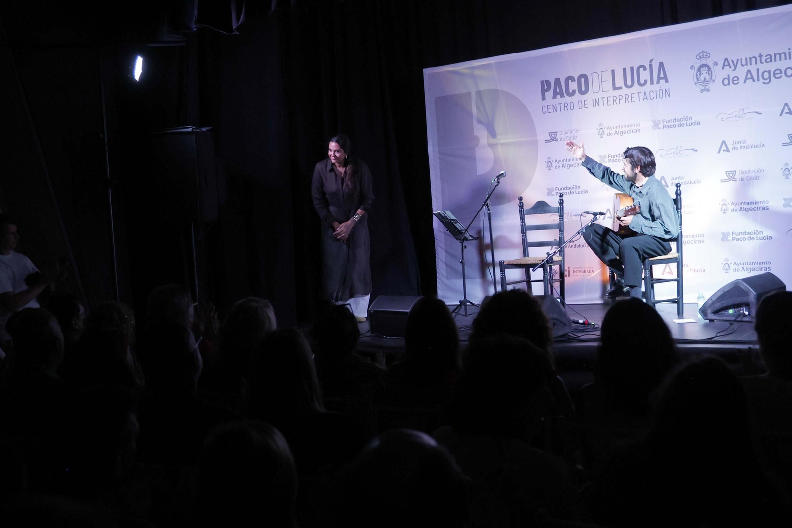 Fotos del concierto de Alba Molina y Victor Franco en el Centro de Paco de Lucía en Algeciras