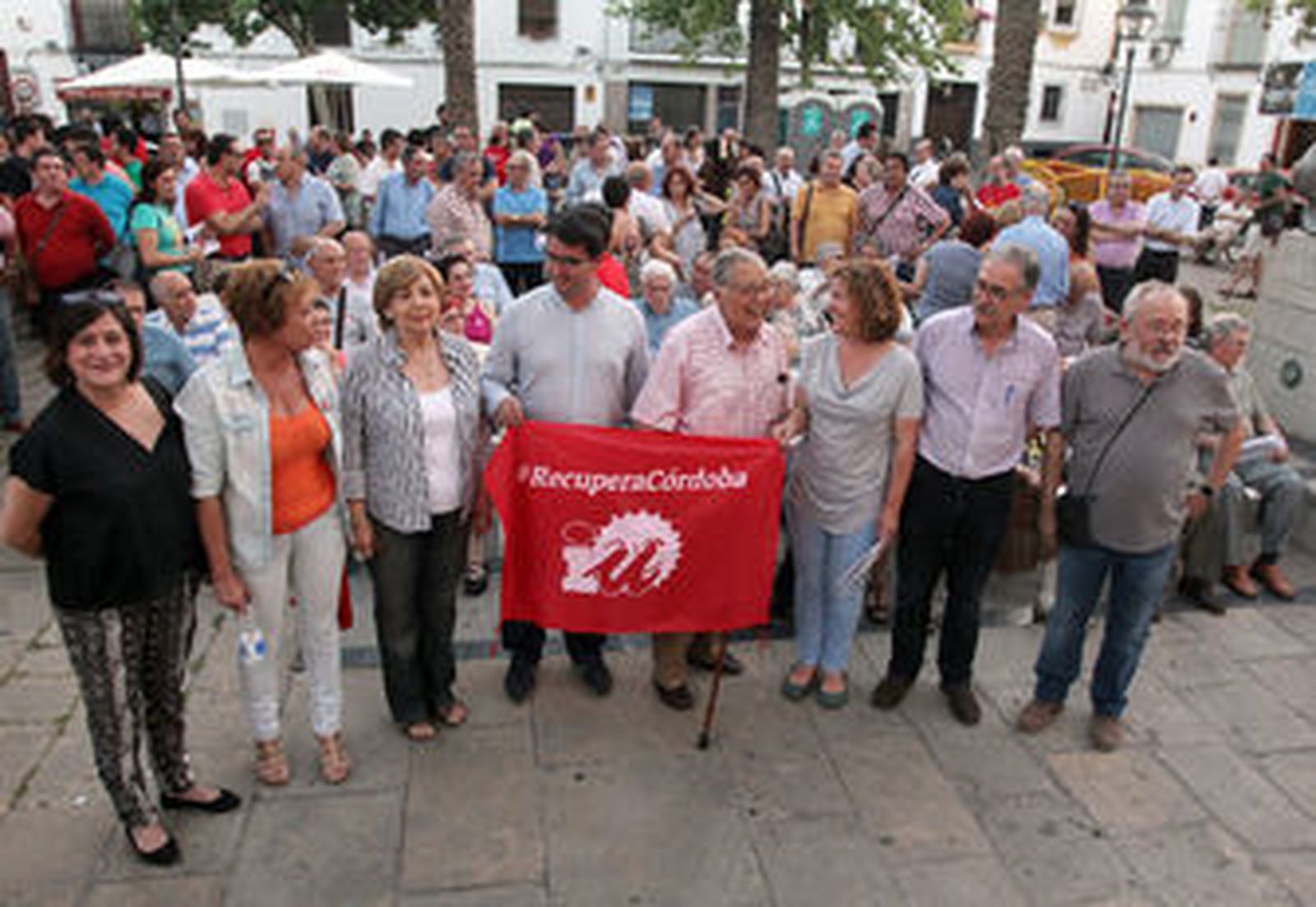 Nieto ataca y Anguita falta