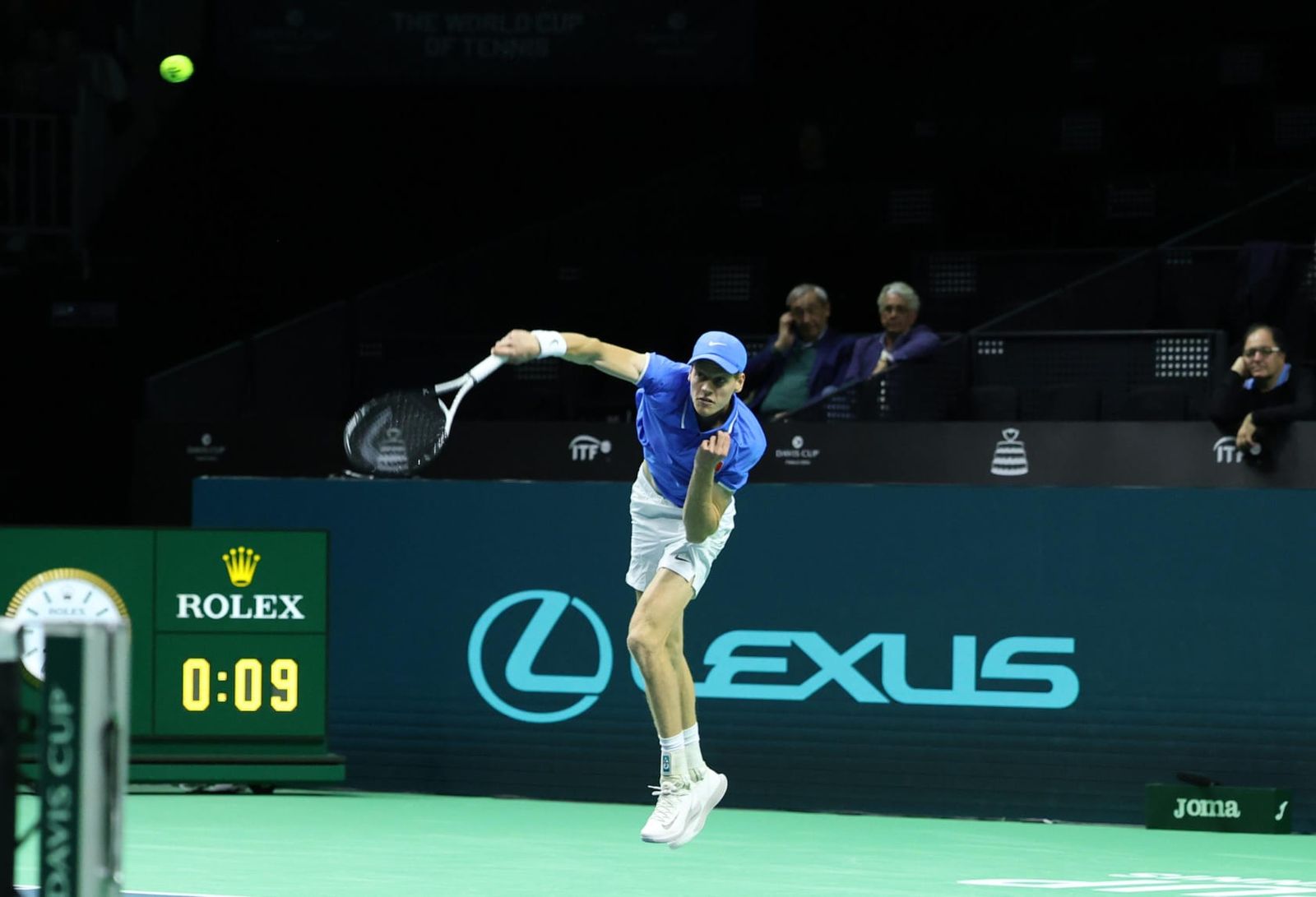 Jannik Sinner trae su show a Málaga.