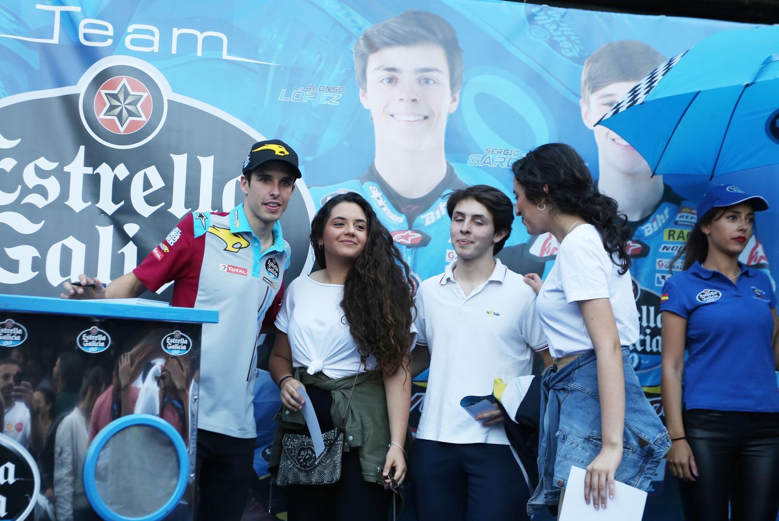 Imágenes de ambiente y caravana motera en Jerez