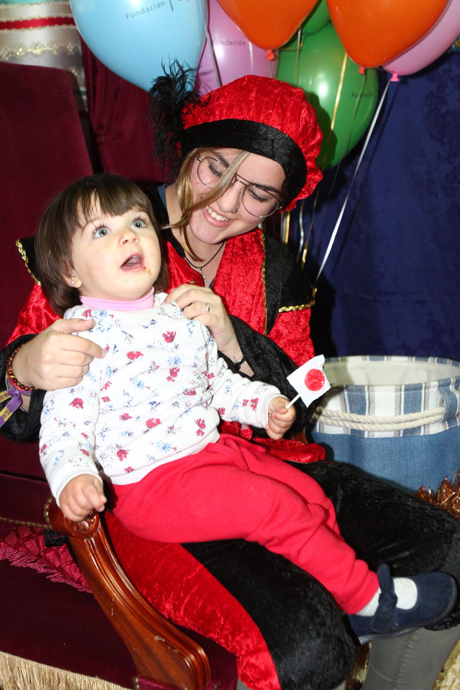 Entrega de cartas al Cartero Real de los Reyes Magos