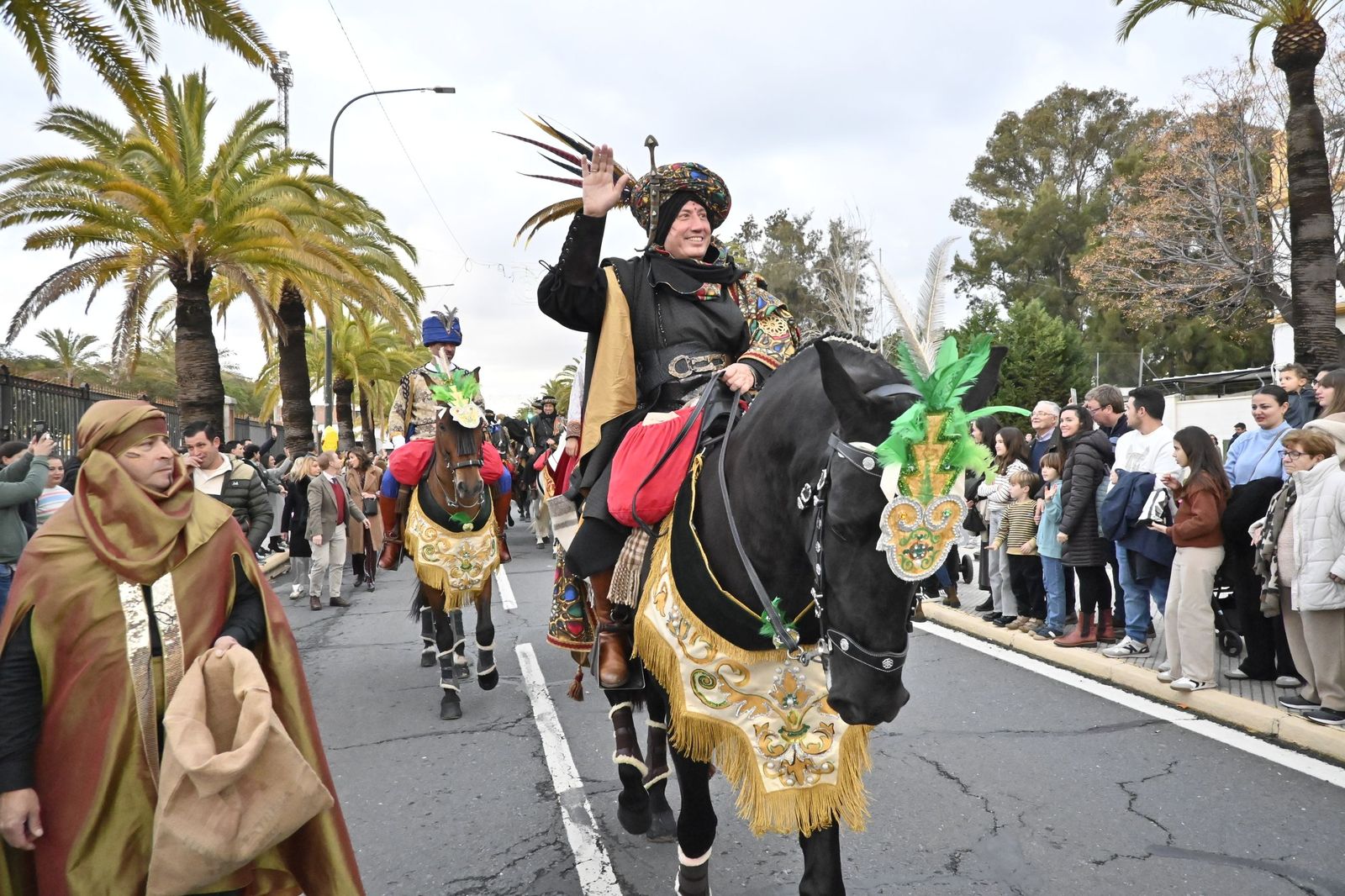Las mejores fotografías de la llegada de los Reyes Magos a Huelva