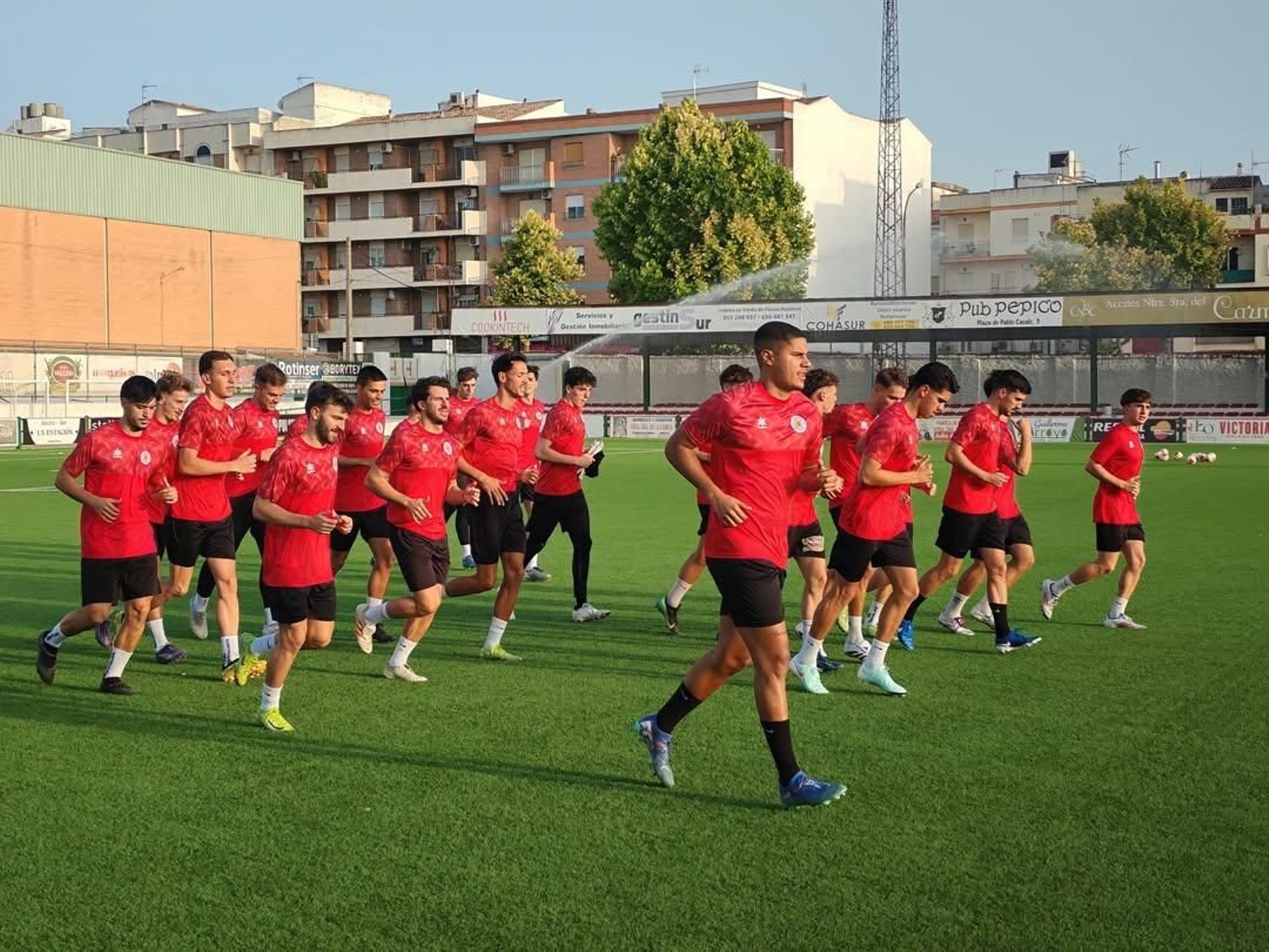 El conjunto tosiriano arranca una ilusionante campaña.